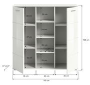 Weiße Garderobenkombination mit offenen Fächern und zwei Türen, frontal abgebildet. Maße: 110 cm Breite, 108 cm Höhe, 37 cm Tiefe.