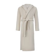 Beiger Kapuzenbademantel in Größe XL, frontal abgebildet mit Gürtel.