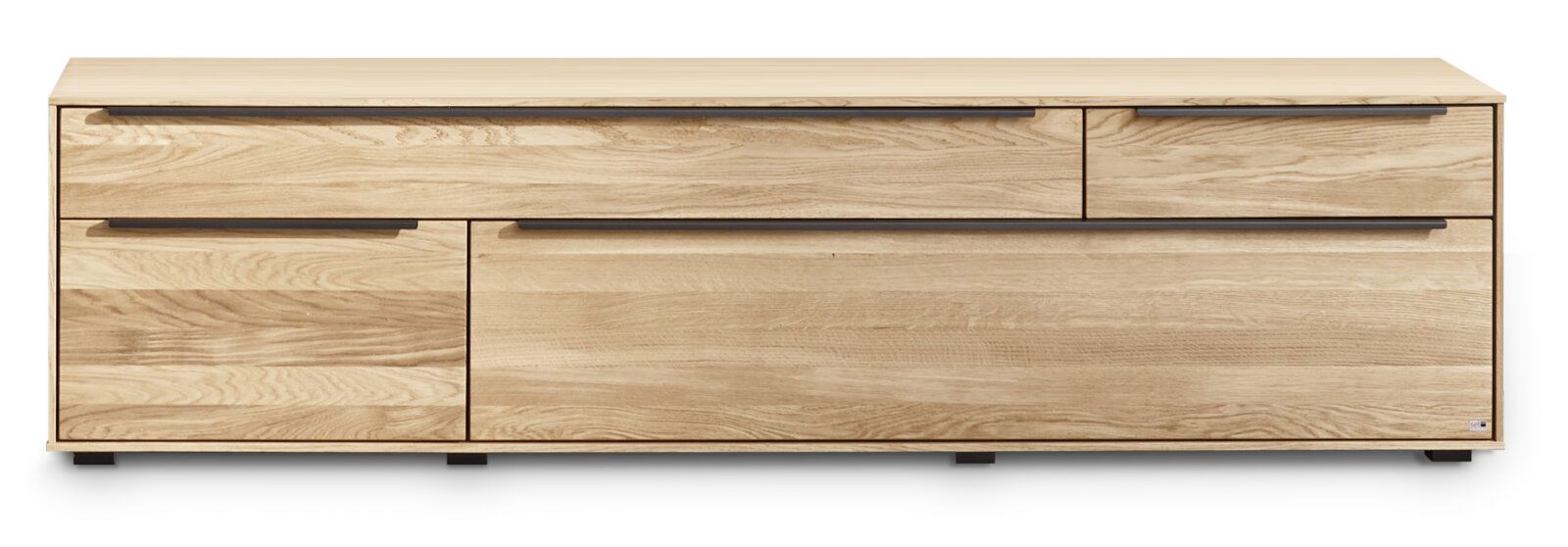 Großes TV-Lowboard aus hellem Holz mit zwei Schubladen und einer Tür, Frontansicht