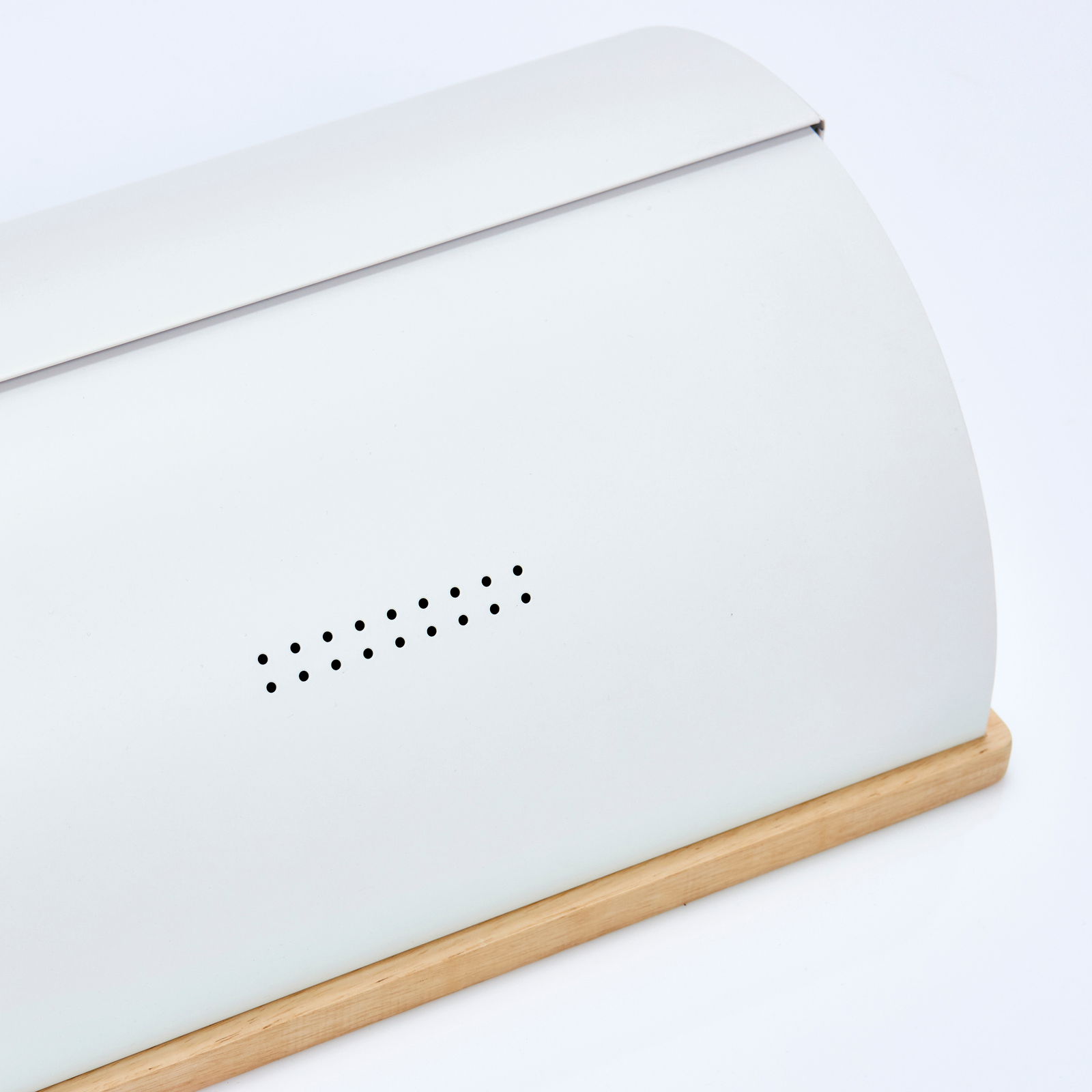 Moderner Brotkasten aus Metall mit Holzsockel, seitliche Perspektive