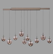 Moderne LED-Pendelleuchte mit mehreren kugelförmigen Glaskörpern, frontal betrachtet.