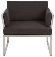 Moderner Loungesessel mit dunklem Stoffbezug und Metallrahmen, Frontalansicht