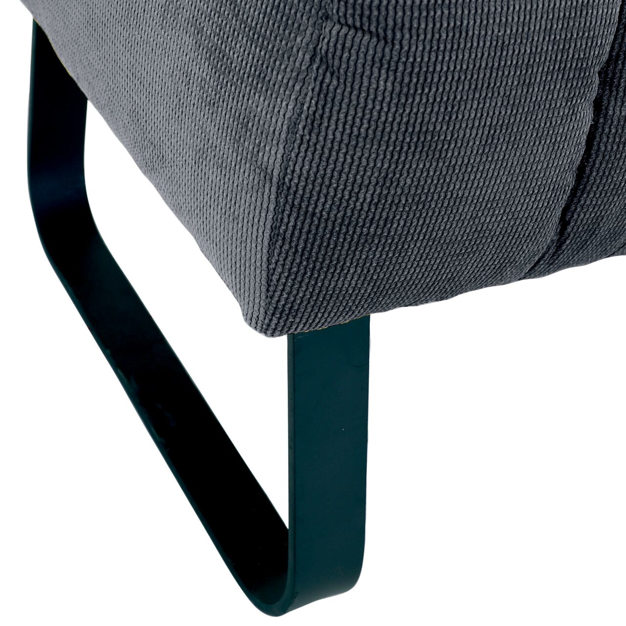 Nahaufnahme einer grauen 2er-Sitzbank mit Metallbeinen, seitliche Perspektive