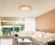 Moderne Deckenleuchte RAINER in einem stilvollen Wohnzimmer, von unten betrachtet.