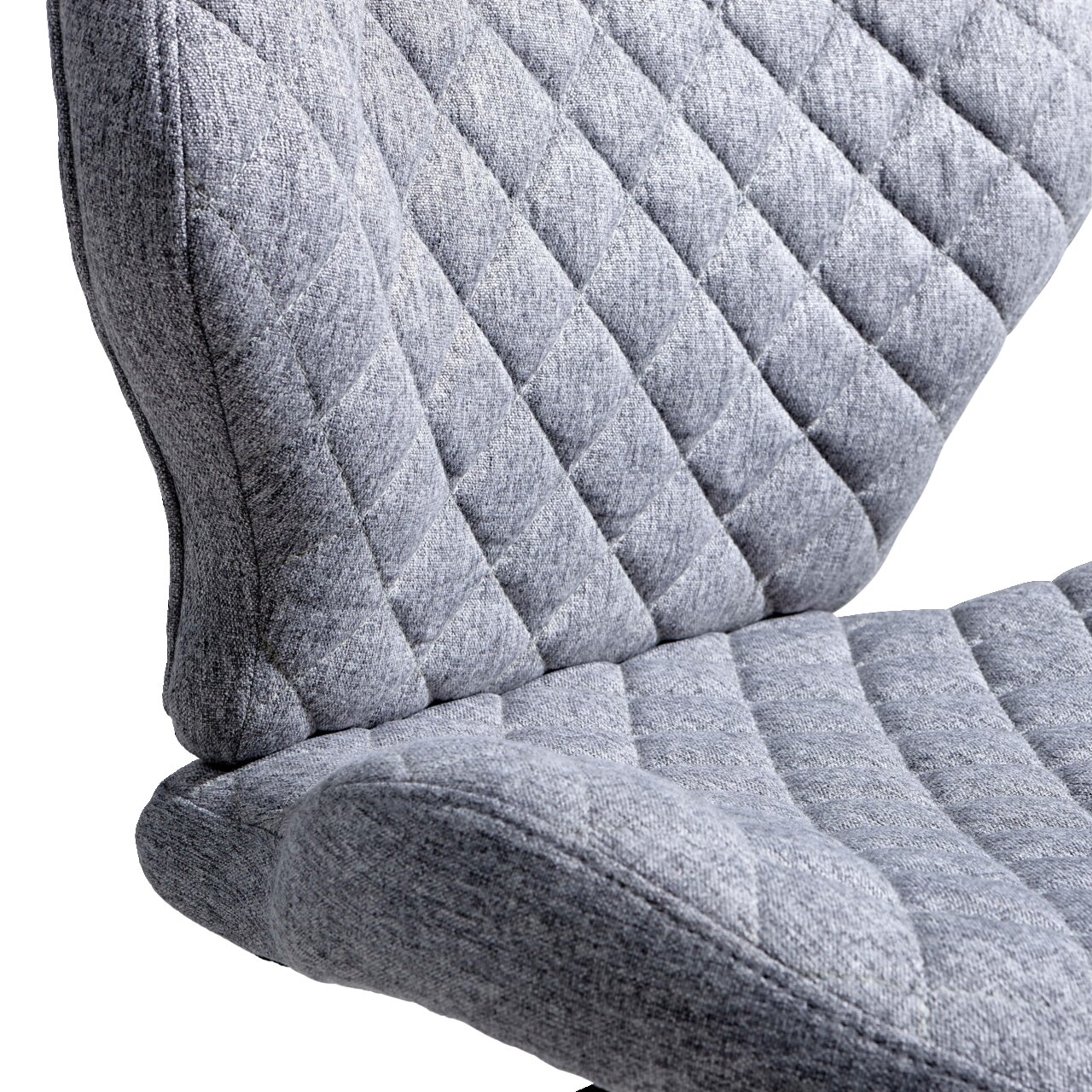 XORA Drehstuhl MIA Nahaufnahme eines grauen, gepolsterten Drehstuhls mit gestepptem Stoffbezug, seitliche Perspektive