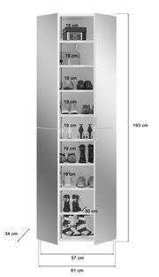 Garderobenkombination mit mehreren Fächern, gefüllt mit Schuhen und Boxen, aus der Frontalperspektive.