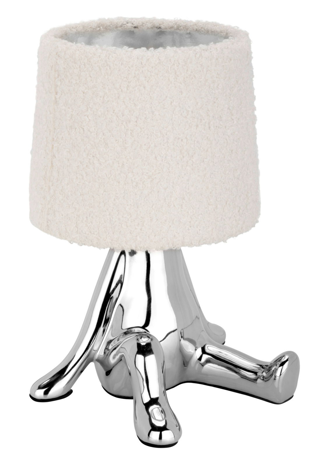 Tischleuchte mit einem glänzenden, chromfarbenen Sockel und einem cremefarbenen, texturierten Lampenschirm. Perspektive: Frontalansicht.