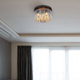 Moderne Deckenleuchte GORLEY mit eleganten Metallstäben, von unten betrachtet, in einem hellen Raum installiert.