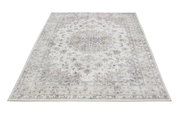 Orientteppich in Beige- und Grautönen mit floralem Muster, Perspektive von schräg oben