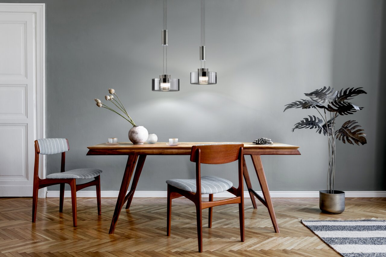Fischer & Honsel Pendelleuchte LAVIN Moderne Pendelleuchte Lavin in einem stilvollen Esszimmer, aus der Perspektive von vorne betrachtet.
