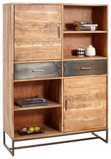 Rustikales Highboard aus Holz mit zwei Schubladen, zwei Türen und offenen Regalfächern, frontal betrachtet.