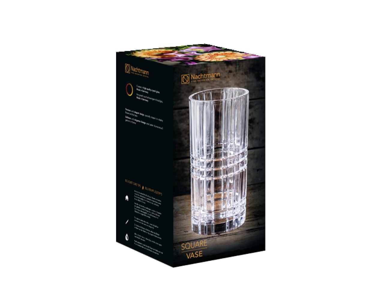 Klare, hohe Kristallvase mit quadratischem Design, frontal auf einer Verpackung abgebildet.