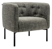 Grauer Clubsessel mit gepolstertem Stoffbezug und schwarzen Metallbeinen, seitliche Perspektive