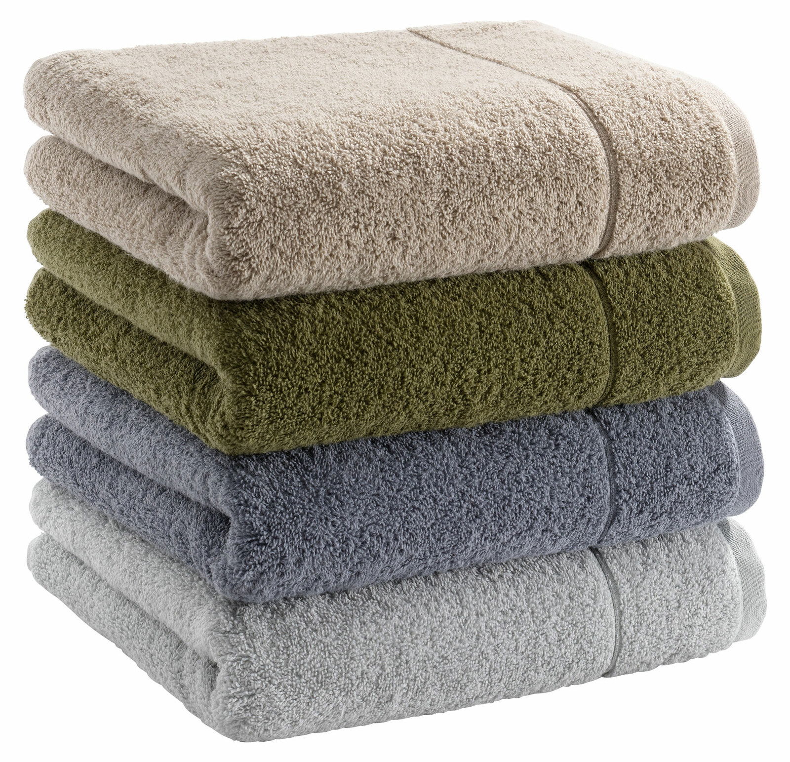 Gestapelte Handtücher in verschiedenen Farben, von oben nach unten: beige, olivgrün, dunkelgrau und hellgrau, seitliche Perspektive.
