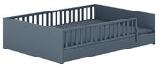 Graues Bodenbett mit Gitterstäben, seitliche Perspektive