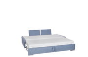 Blaues Schlafsofa in ausgeklappter Position, Vorderansicht