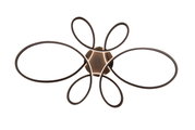 Moderne plafondlamp FLY met gebogen metalen ringen, gezien van onderaf
