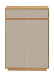 Moderner Schuhschrank aus Holz mit zwei Türen und einer Schublade, Frontalansicht