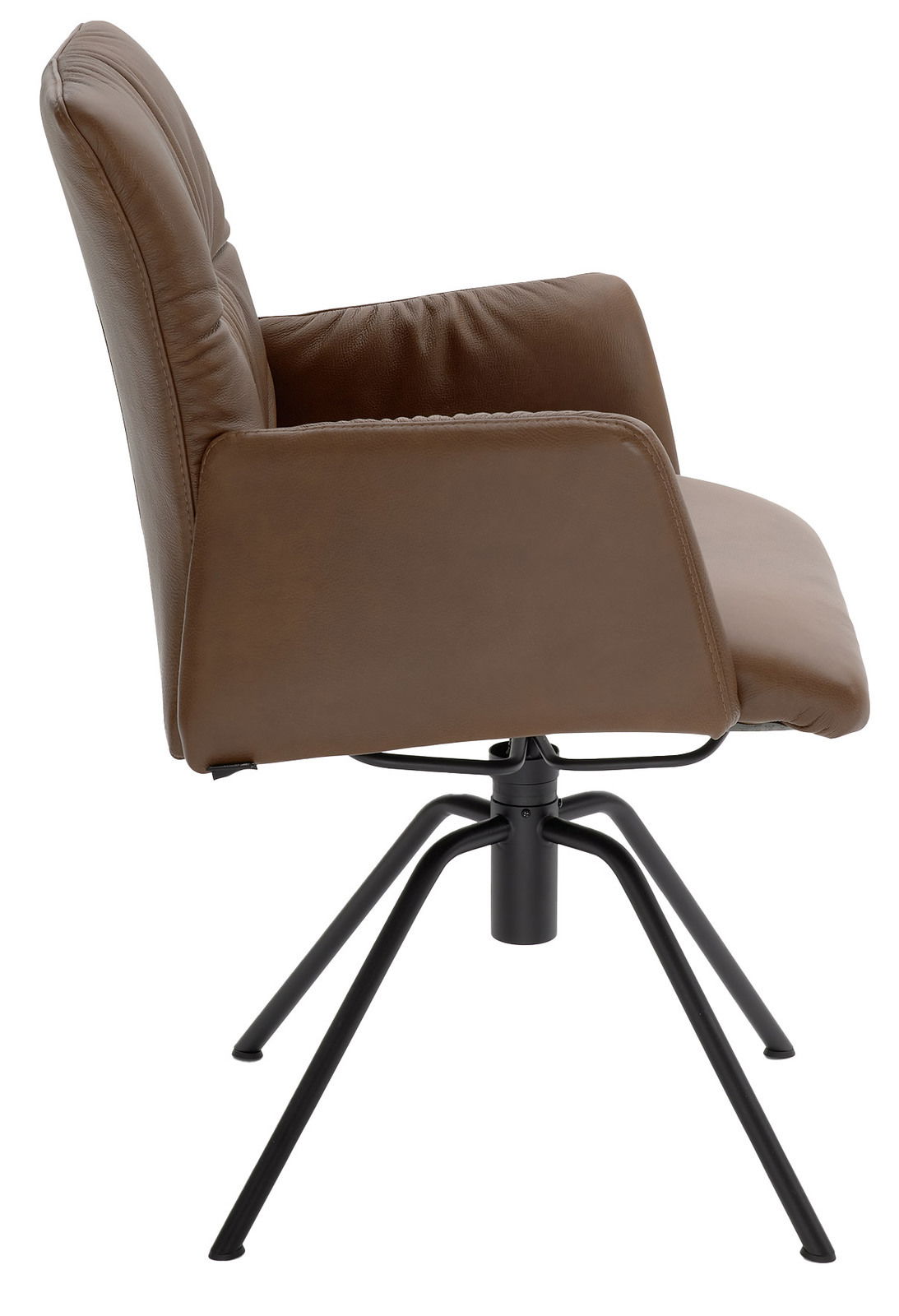 Seitliche Ansicht eines braunen Sessels mit schwarzem Metallgestell und gepolsterten Armlehnen.