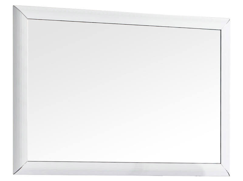 Dieter Knoll Spiegel CASTEL Rechteckiger Wandspiegel mit silbernem Rahmen, leicht von der Seite betrachtet.