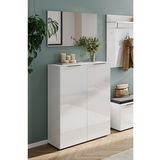 Garderobe Set 1 in moderner, minimalistischer Gestaltung mit weißem Hochglanz-Schrank, Spiegel und Wandhaken, seitliche Perspektive.