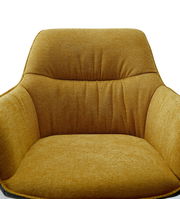 Vorderansicht eines beigen Sessels der Serie AKITA mit gepolsterter Rückenlehne und Armlehnen.