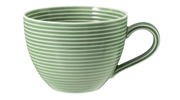 Grüne Kaffeetasse mit horizontalen Rillen, seitliche Perspektive