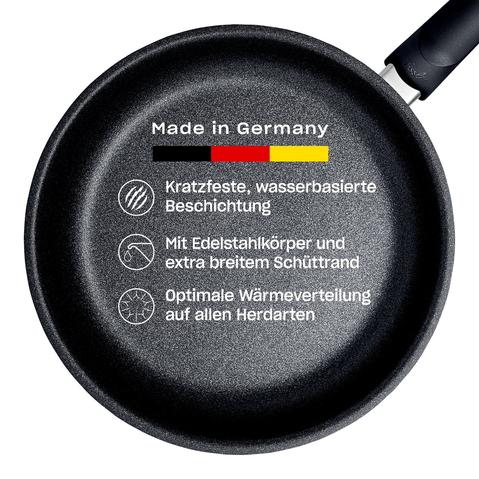 Vogelperspektive auf eine adamant premium Pfanne 28 cm mit kratzfester, wasserbasierter Beschichtung, Edelstahlkörper und extra breitem Schüttrand, optimale Wärmeverteilung auf allen Herdarten, Made in Germany.