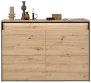 Moderne hangende schoenenkast van hout met versieringen aan de bovenkant, vooraanzicht