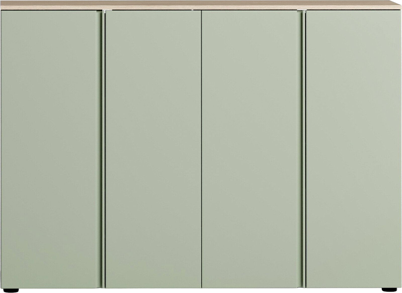 Frontansicht eines großen, modernen Schuhschranks mit vier Türen in einem sanften Grünton und einer Holzoberfläche.