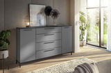 Moderne graue Kommode mit Schubladen und Türen, dekoriert mit einer Lampe und Pflanzen, seitliche Perspektive