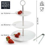 Dreistufige weiße Etagere mit Erdbeeren, seitliche Perspektive