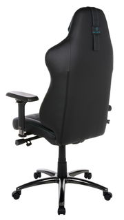 Rückansicht eines schwarzen Gaming-Stuhls mit verstellbaren Armlehnen und stabiler Basis auf Rollen.