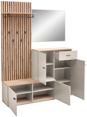 Kompaktgarderobe mit Holzpaneelen, Spiegel, Hakenleiste und offenen Schränken, seitliche Perspektive