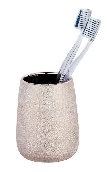 Keramik Zahnputzbecher Glimma in sandfarbener Textur, gefüllt mit zwei Zahnbürsten, seitliche Perspektive