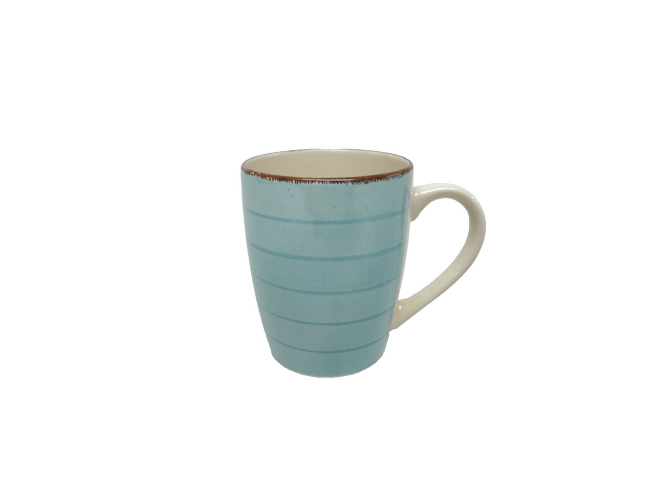 Blaue Tasse mit Henkel, seitliche Perspektive
