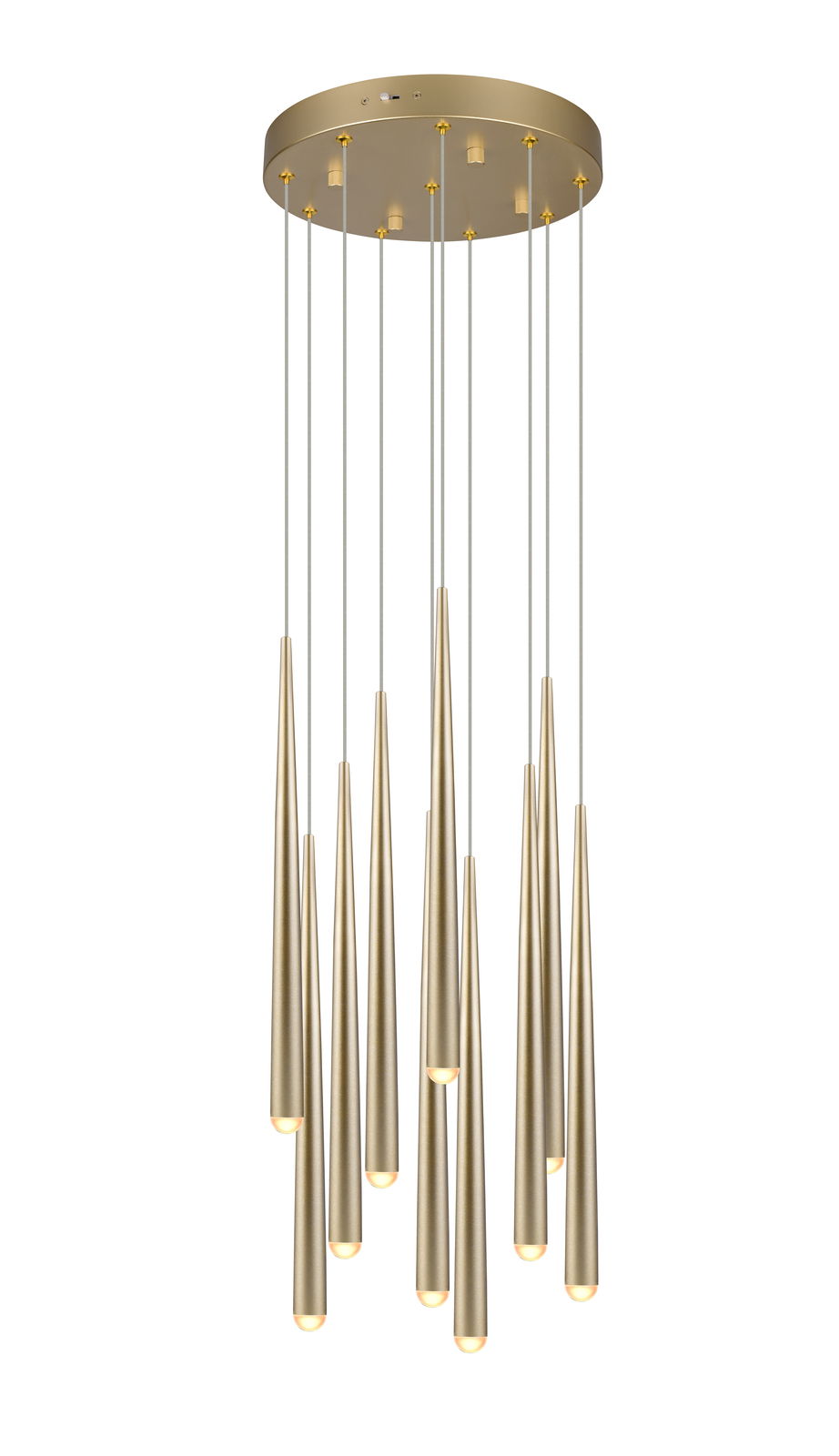 Goldene Pendelleuchte CALA mit mehreren zylindrischen Anhängern, von unten betrachtet.