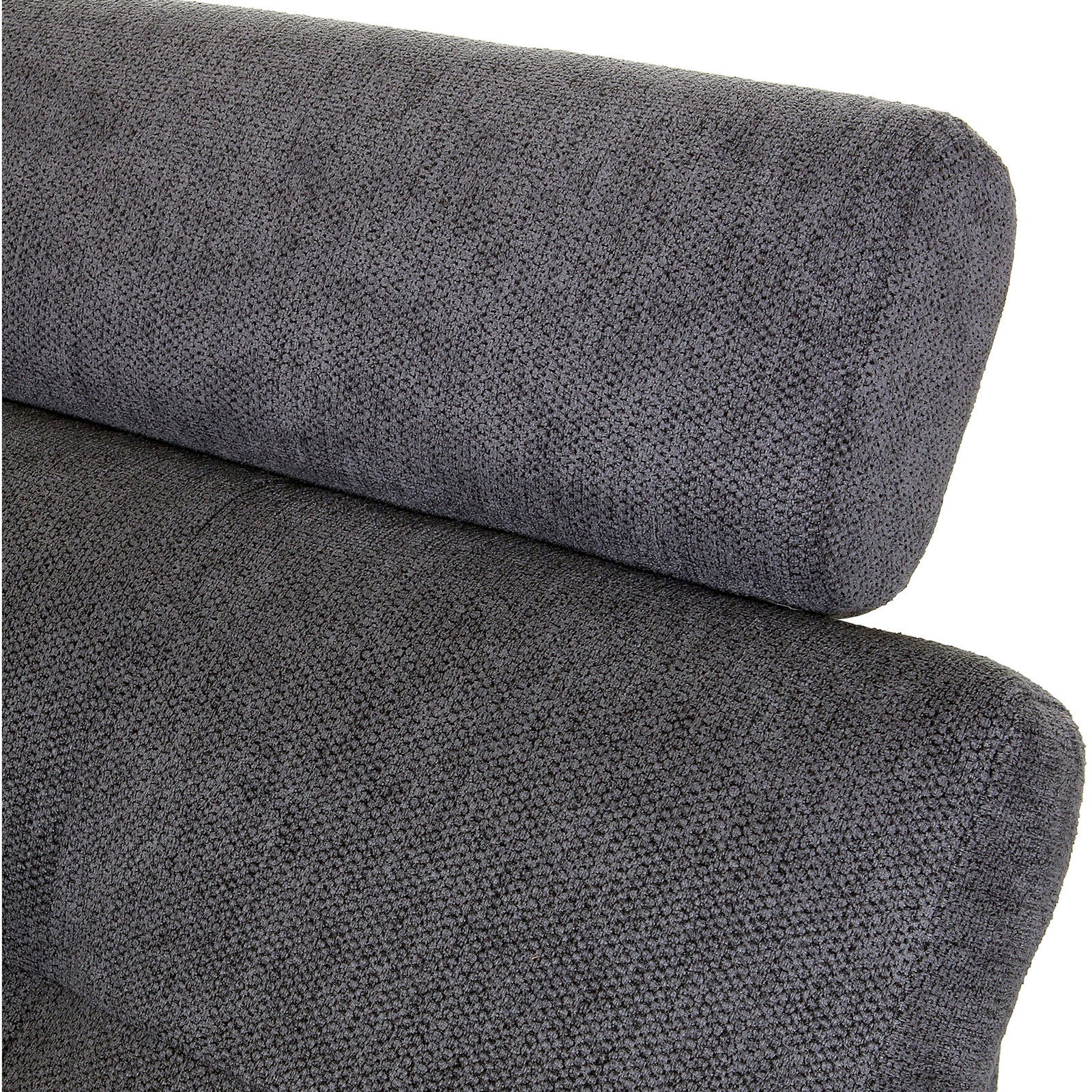 Nahaufnahme einer grauen Stoffpolsterung eines Ecksofas, seitliche Perspektive