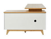 Moderner Eck-Schreibtisch in Holzoptik mit weißem Korpus, seitliche Perspektive