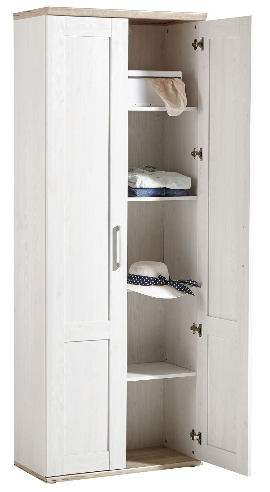Garderobenschrank aus hellem Holz mit geöffneter Tür, zeigt mehrere Regalböden mit Kleidung und einem Hut, Perspektive von vorne.
