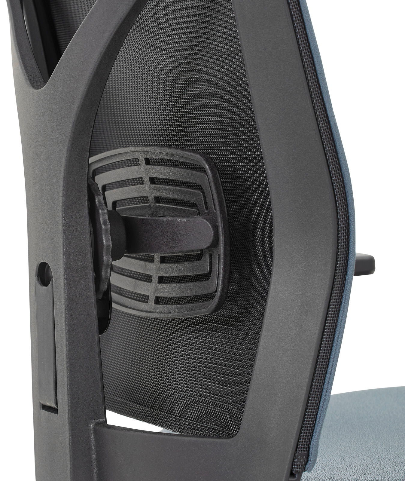 Rückansicht eines Drehstuhls mit ergonomischer Rückenlehne und verstellbarer Lendenwirbelstütze.