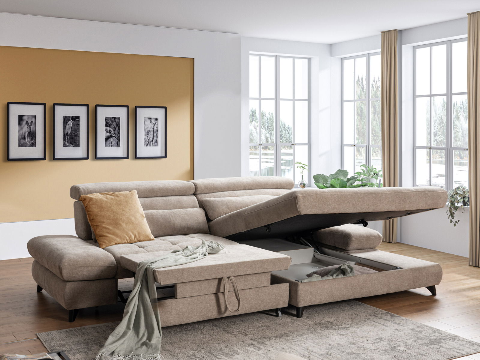 Beige Ecksofa mit verstellbarer Rückenlehne und Stauraum, seitliche Perspektive