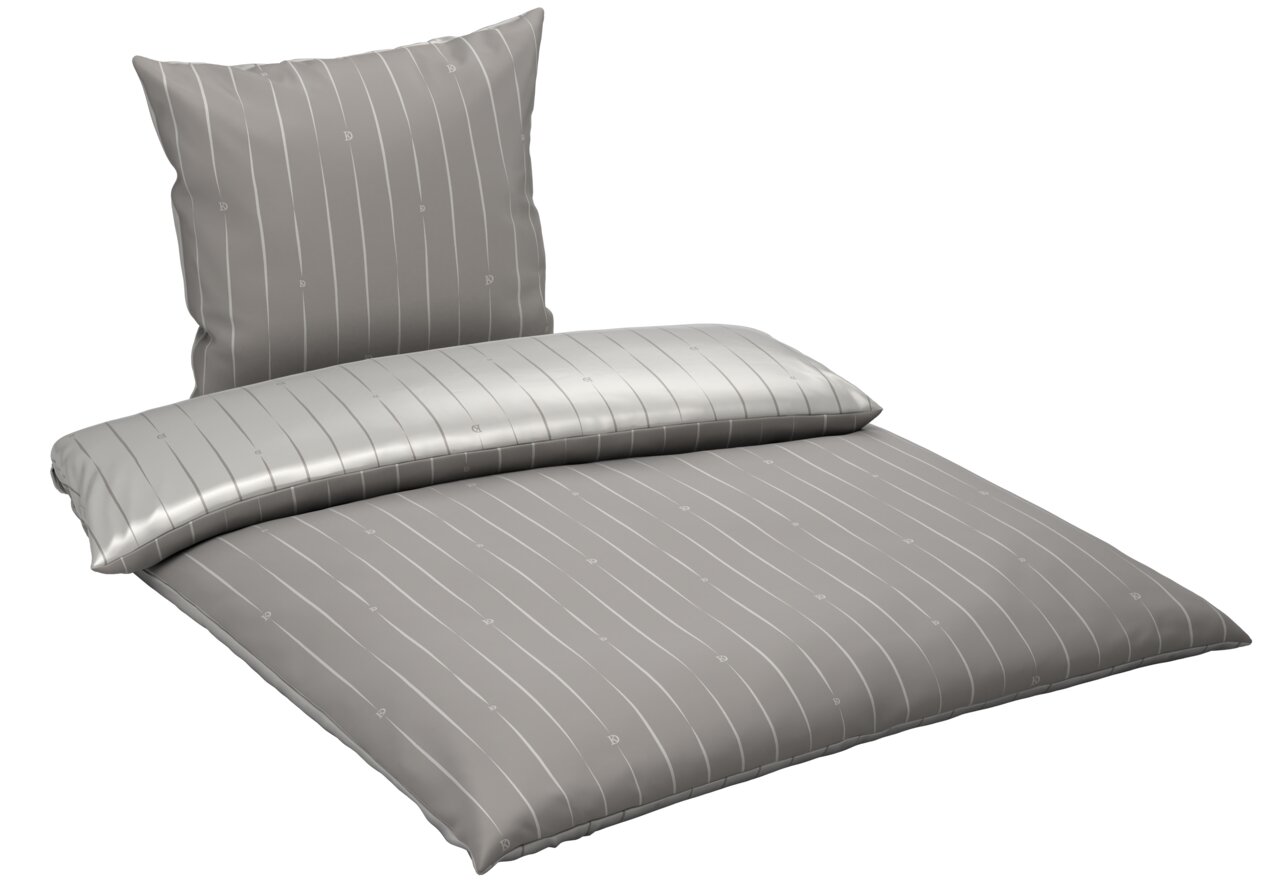 Wendebettwäsche in Grau mit feinen Streifen, perspektivisch von vorne fotografiert