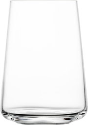 Transparenter Trinkbecher aus Glas, frontal fotografiert