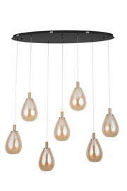 Moderne LED-Hängeleuchte mit sieben tropfenförmigen, bernsteinfarbenen Glaskörpern, aufgehängt an einem schwarzen, runden Baldachin. Ansicht von unten.