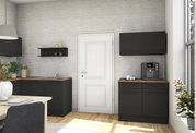 Moderne Küche mit Hängeschrank in schwarzem Design, seitliche Perspektive