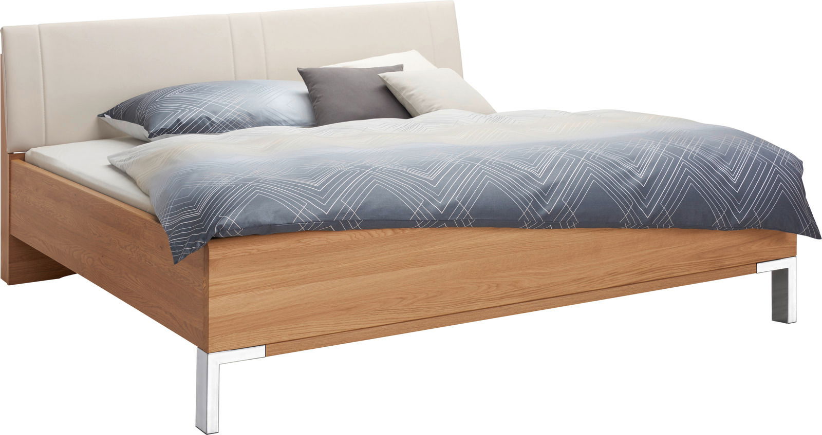 Modernes Futonbett mit Holzrahmen und gepolstertem Kopfteil, seitliche Perspektive