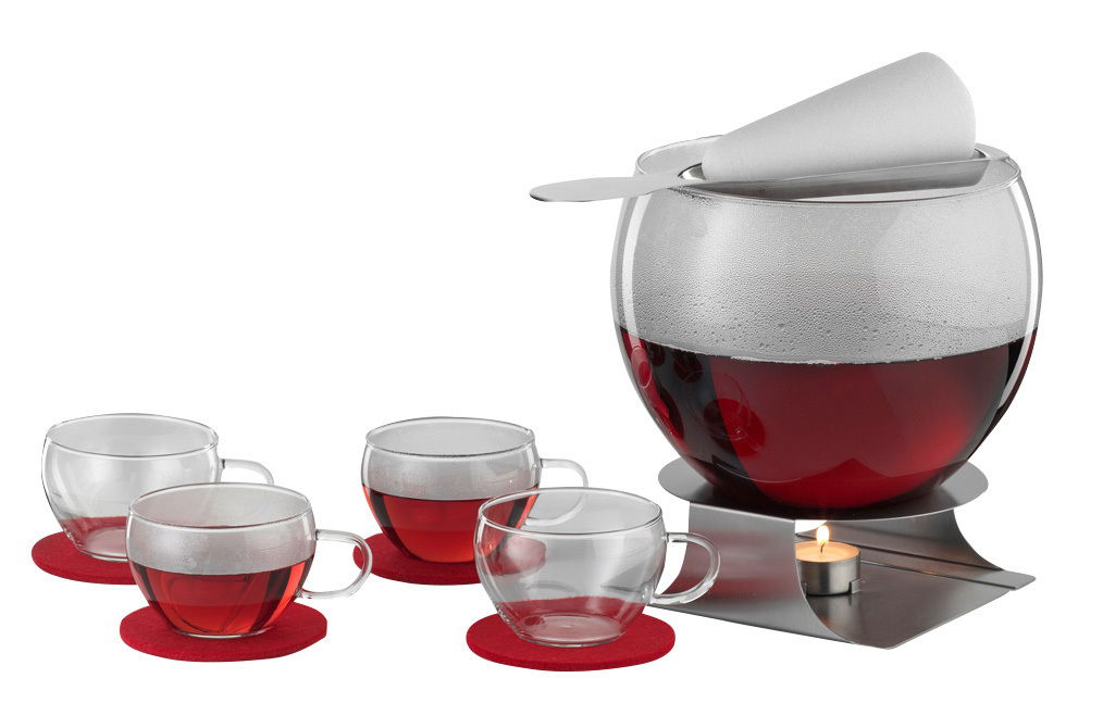 Feuerzangenbowle-Set mit Glaskrug, vier Tassen und Teelicht, seitliche Perspektive