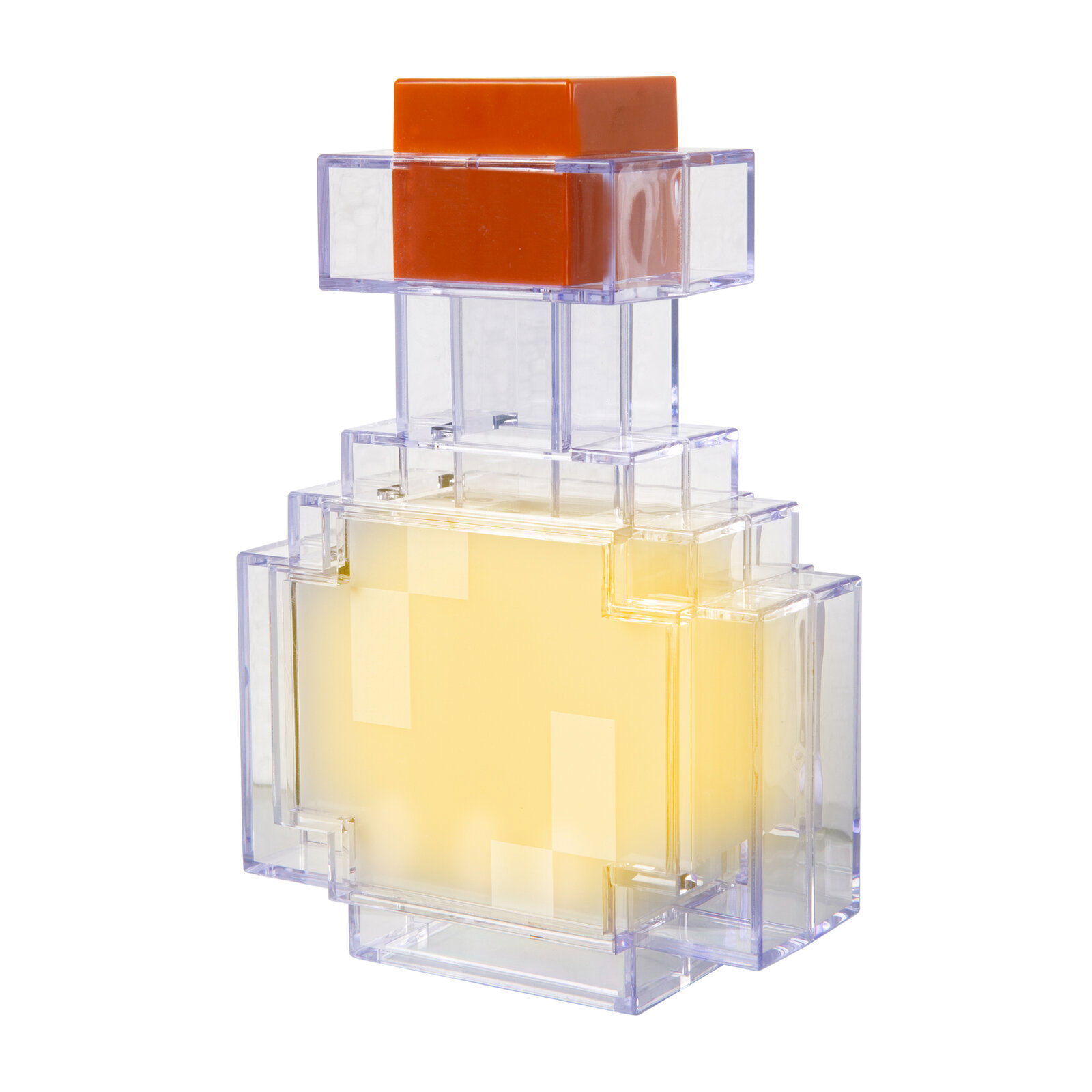 Transparenter, pixelartig gestufter Parfümflakon mit gelblich schimmerndem Inhalt und orangefarbenem Deckel, freigestellt auf weißem Hintergrund, Frontansicht leicht von oben.