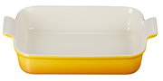 Rechteckige Auflaufform in Gelb mit Griffen, Ansicht von oben
